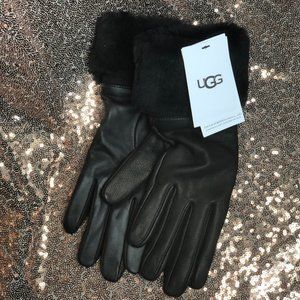 UGG Touchscreen Compatible Black Leather Gloves